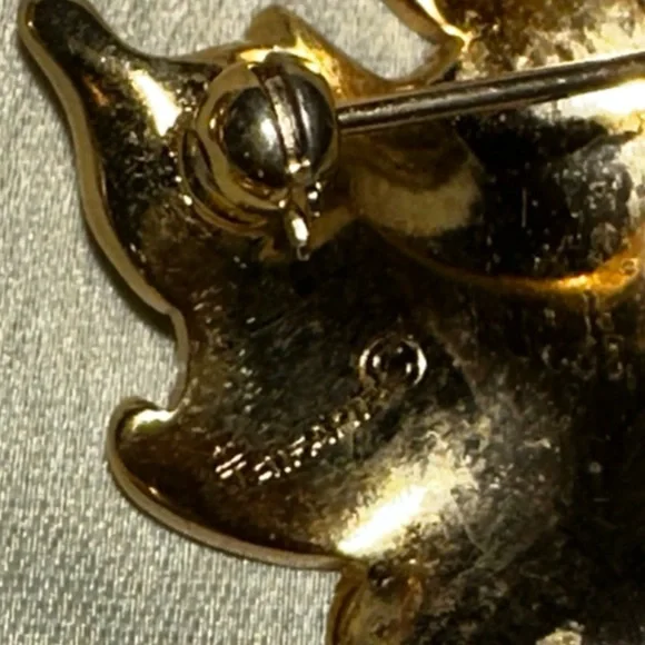 Goldtone NWOT brooch bundle - Picture 4 of 6